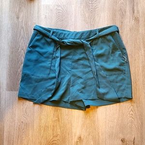 A New Day Loose Elastic casual short Forrest green XL